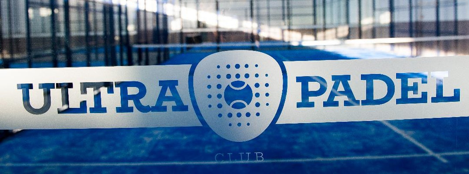 A padel match